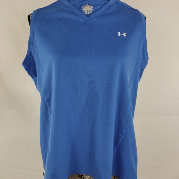 Under Armour v-neck Tank chest 21in Length 24in 10 - Picture 1 of 6